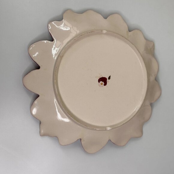 Set Of 2 Red Sunflower Shaped Ceramic Plates With Polka Dot Center Chic Boho 10" - Picture 4 of 11